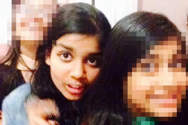 Garota de 14 anos se mata na escola após bullying de amigos