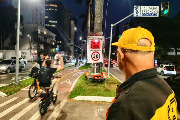 Imagem mostra ciclovia da Faria Lima - Metrópoles