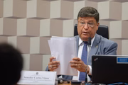 Senador Carlos Viana
