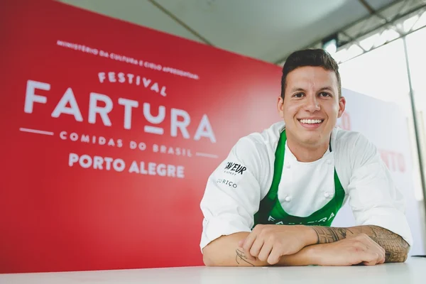 Tiago Paraíso representa o Distrito Federal no Festival Fartura