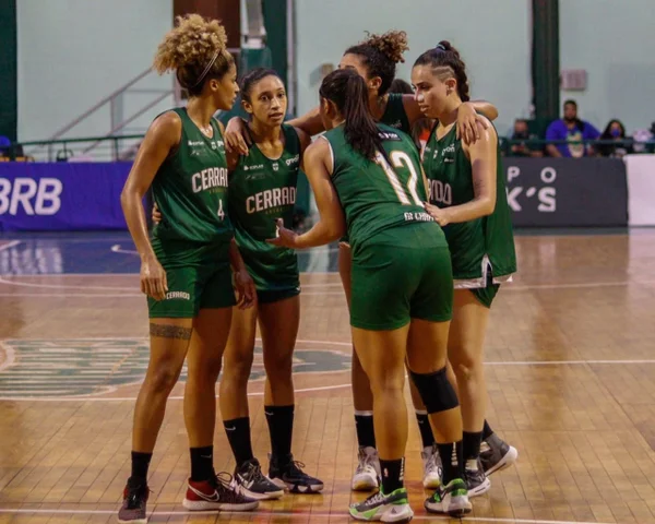 O Cerrado Basquete é o primeiro representante do DF no Campeonato Brasileiro Interclubes Feminino