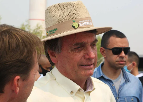 “Órgãos ambientais não atrapalham mais”, diz Bolsonaro a produtores de cana