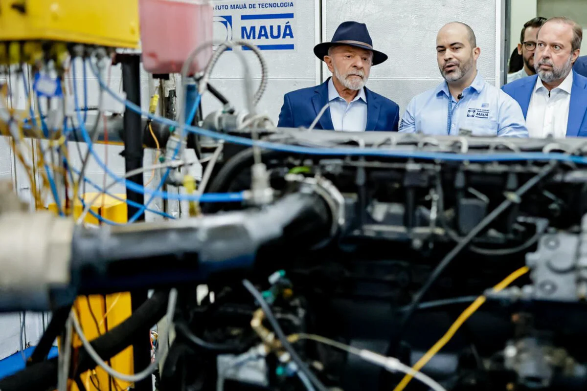 Lula visita o Instituto Mauá de Tecnologia Lula visita o Instituto Mauá de Tecnologia