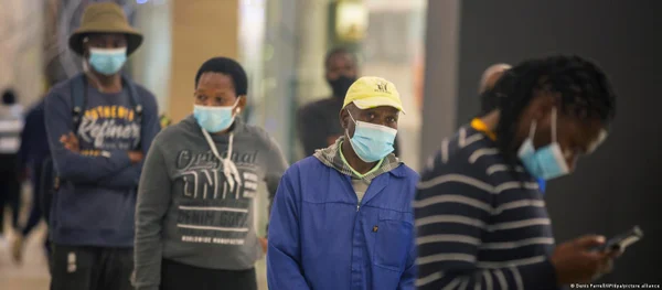 África do Sul vive alta sem precedentes de casos de covid-19