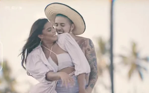 biel_clipe_Tays