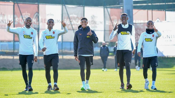 Aumento das tensões entre Ucrânia e Rússia tem reflexos no futebol