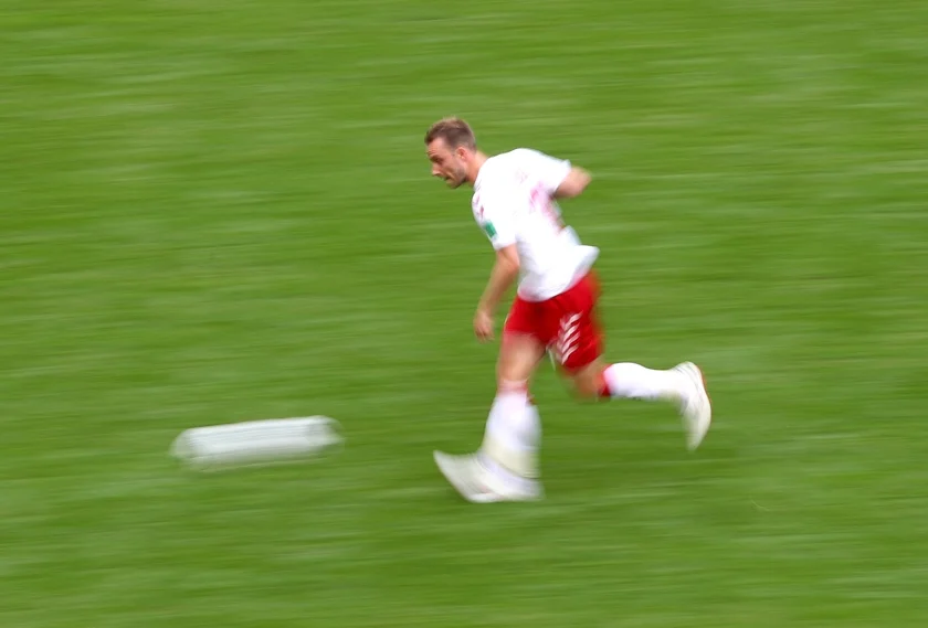 Christian Eriksen em ação no segundo tempo Christian Eriksen em ação no segundo tempo