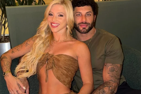 "Casal apaixonado", declara Jesus Luz ao posar com a namorada, Rafaela Mesquita - Metrópoles