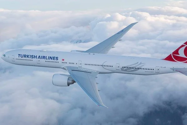 Turbulência deixa feridos em voo da Turkish Airlines