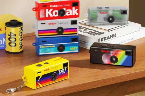 Kodak Charmera, mini câmera digital vendida em blind boxes - Metrópoles