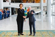 O presidente Lula recebe a presidente do Suriname, Jennifer Simons, no Palácio do Planalto. O presidente Lula recebe a presidente do Suriname, Jennifer Simons, no Palácio do Planalto.