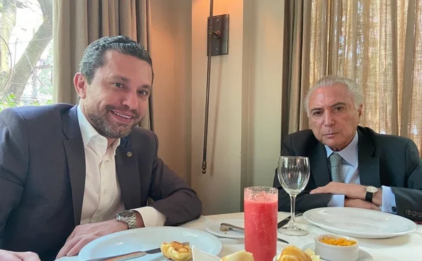 Michel Temer com o deputado Fausto Pinato (PP-SP)