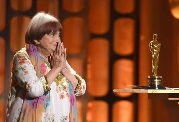 Redescubra a obra de Agnès Varda, vencedora de Oscar honorário