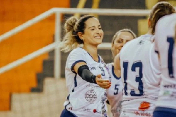 Núbia Rebello