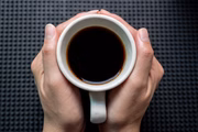 O café é uma opção de alimento termogênico