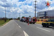 O Corpo de Bombeiros Militar do Distrito Federal (CBMDF) foi acionado por volta das 11h39 e empregou duas viaturas terrestres e uma aeronave de resgate no atendimento à ocorrência O Corpo de Bombeiros Militar do Distrito Federal (CBMDF) foi acionado por volta das 11h39 e empregou duas viaturas terrestres e uma aeronave de resgate no atendimento à ocorrência