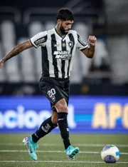 O clube carioca se manifestou no Instagram e deu fim ao boato