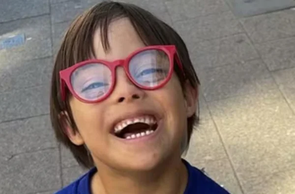 Brasileiro de 7 anos morre atropelado por ônibus em Bruxelas