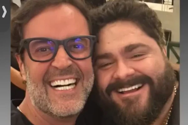 Influenciador Henrique Maderite e o cantor Cesar Menotti
