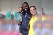 Mãe de menino morto pelo pai por não dar "bom dia" é presa no RS Mãe de menino morto pelo pai por não dar "bom dia" é presa no RS