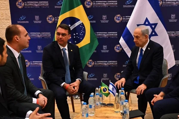 PL gasta R$ 209 mil com “tour” de Flávio por Oriente Médio e Europa