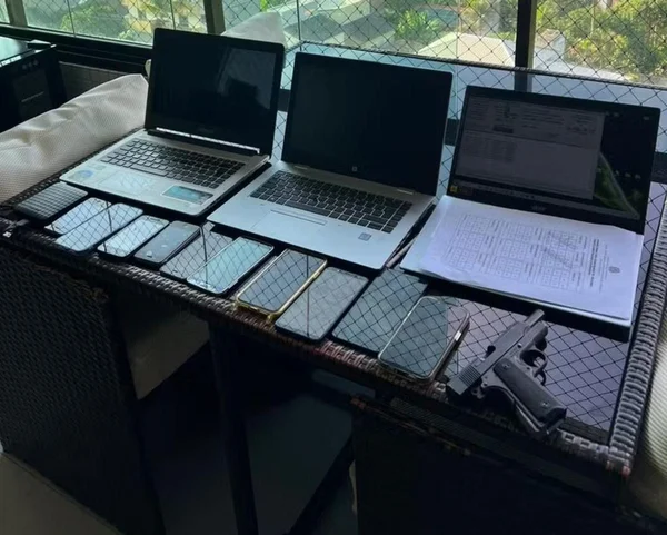 Abin paralela: PF apreende celulares e arma com ex-assessor de Ramagem