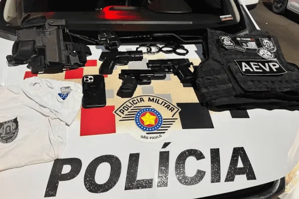homem policial perseguiu mulher preso