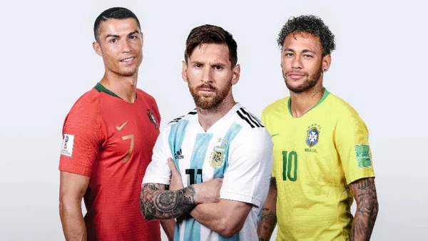 Presidente do PSG quer Ronaldo, Messi e Neymar no time, diz jornal