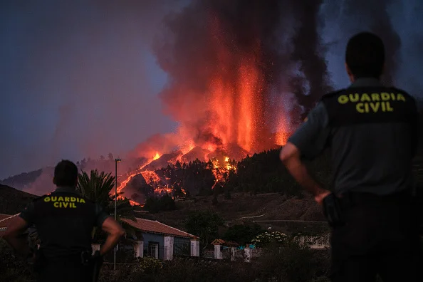 Erupção do Vulcão Cumbre Vieja Atinge El Paso
