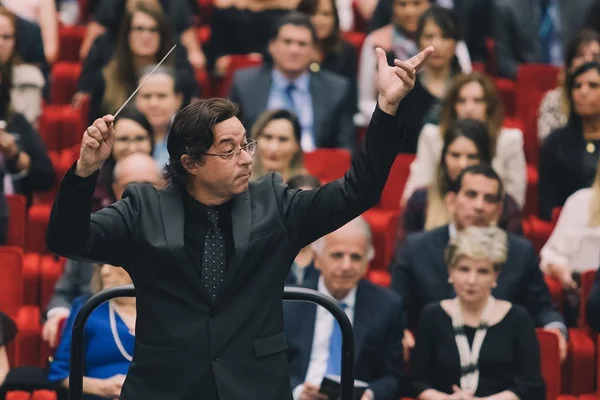 STJ celebra 30 anos com apresentação da Orquestra Sinfônica