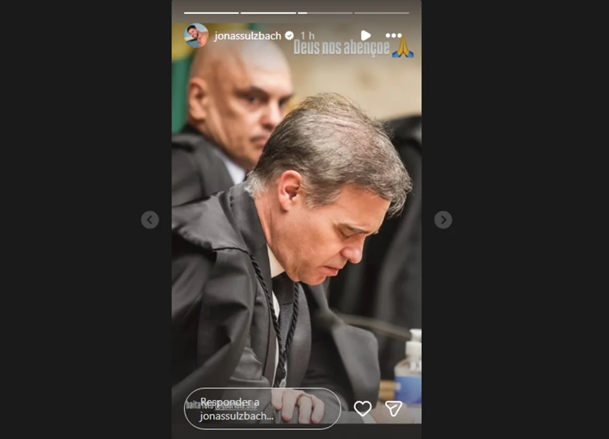 Jonas Sulzbach compartilhou uma foto de André Mendonça nas redes sociais Jonas Sulzbach compartilhou uma foto de André Mendonça nas redes sociais