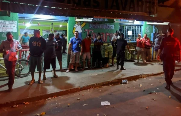 goias distribuidora de bebidas provoca aglomeração