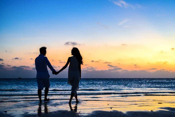 Casal na praia