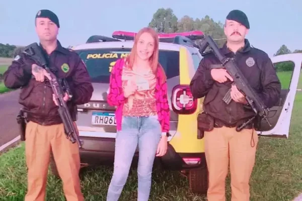 Motorista realiza sonho de ser parada em blitz e viraliza nas redes