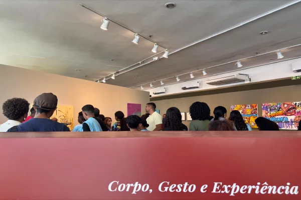 Alunos do Itapoã exploram a arte na mostra Constelações Contemporâneas - destaque galeria Alunos do Itapoã exploram a arte na mostra Constelações Contemporâneas - destaque galeria