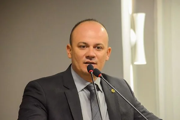 Deputado Cabo Gilberto Silva (PL)