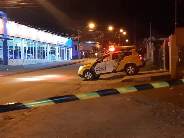 PR: cliente de bar é morto a tiros após “mexer” com mulher casada