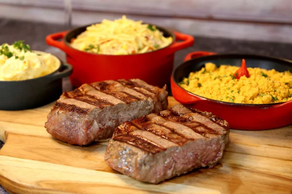 bife com farofa