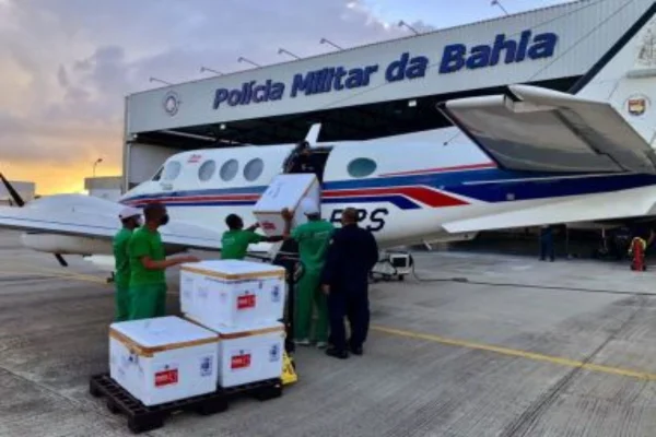 Covid: BA recorre ao STF e cobra reposição de vacinas não entregues