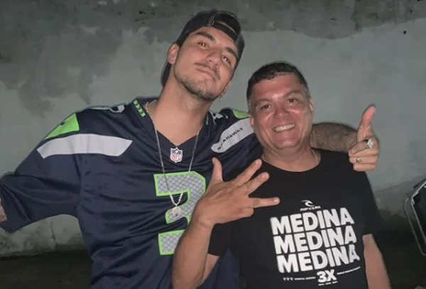 Gabriel Medina e o pai