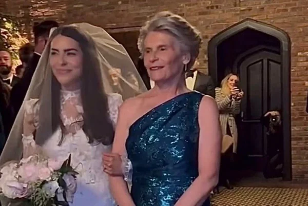 Quem é Victoria de Paula, filha de Chico Anysio que se casou em NY