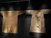 A túnica de São Pedro e a dalmática de São João A túnica de São Pedro e a dalmática de São João