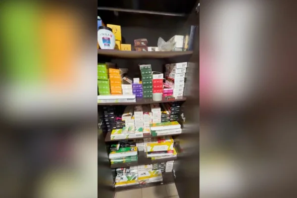 “Teleférico do crime”: trio entregava droga e remédio com balde em varanda - destaque galeria “Teleférico do crime”: trio entregava droga e remédio com balde em varanda - destaque galeria