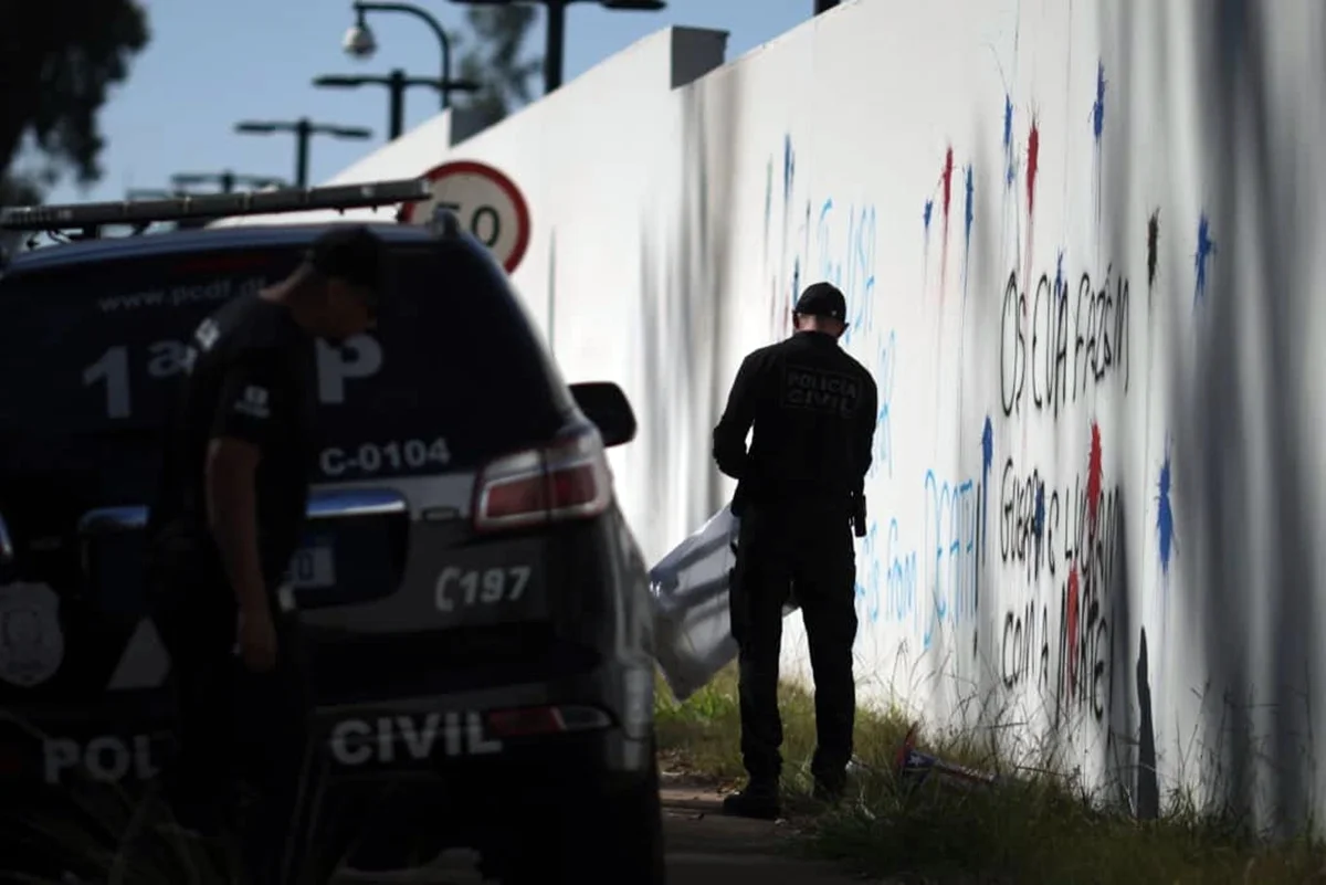 1ª DP (Asa Sul) investigará o caso 1ª DP (Asa Sul) investigará o caso
