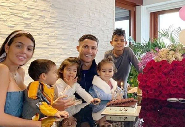 Imóveis de CR7
