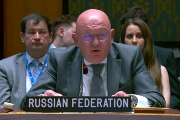 Foto colorida do embaixador da Rússia na Organização das Nações Unidas (ONU), Vasily Nebenzya - Metrópoles