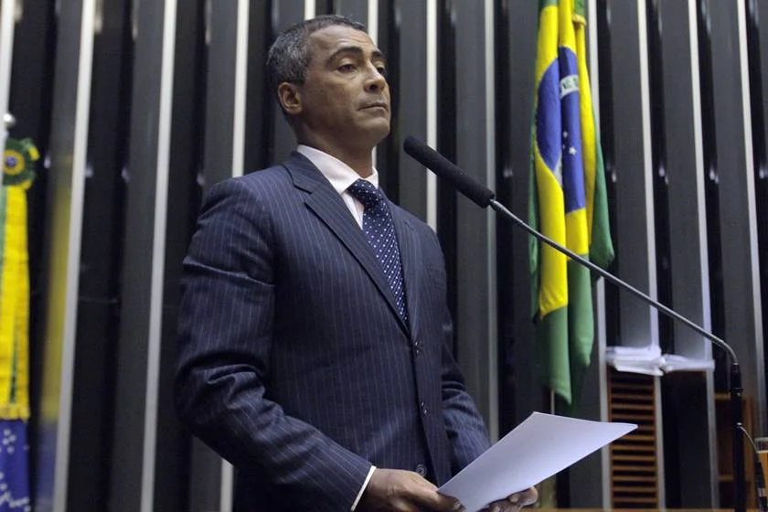 No Congresso, o ex-jogador brigou pela criação de CPI do Futebol, que investigou suspeitas de irregularidades na gestão da CBF e do Comitê Organizador da Copa do Mundo 2014 No Congresso, o ex-jogador brigou pela criação de CPI do Futebol, que investigou suspeitas de irregularidades na gestão da CBF e do Comitê Organizador da Copa do Mundo 2014