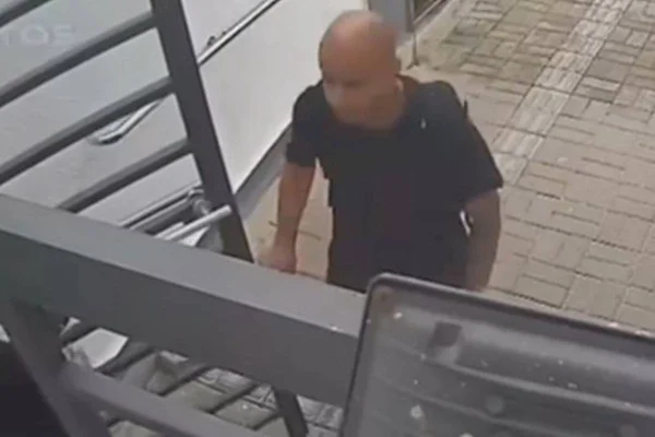 Homem que matou cinco pessoas da família foi filmado antes de chacina