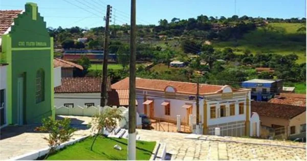 Cinco morrem em ação policial após explosão de caixa eletrônico em GO