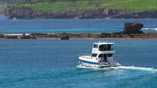 Barco desaparecido em Fernando de Noronha é achado na Guiana Francesa
